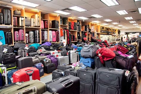 luggage warehouse online shopping.